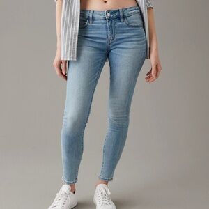 AE American Eagle Next Level Jegging Jeans SZ 8 Short